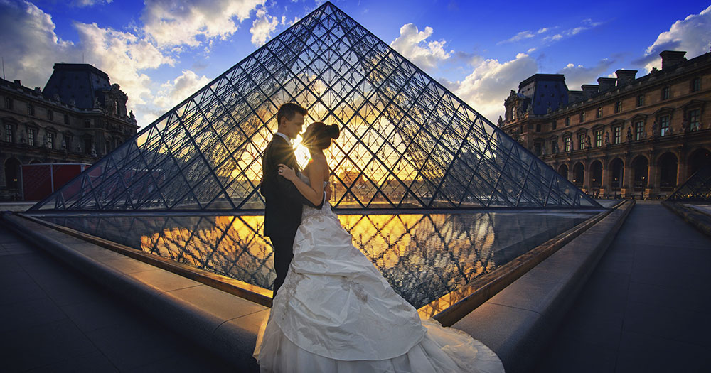 Ideas to get Married Abroad: Paris